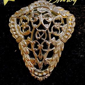 NWT Silver tone brooch/scarf pin